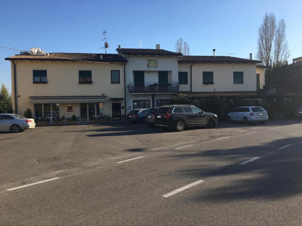 Maura Appartamenti Peschiera del Garda Exterior foto